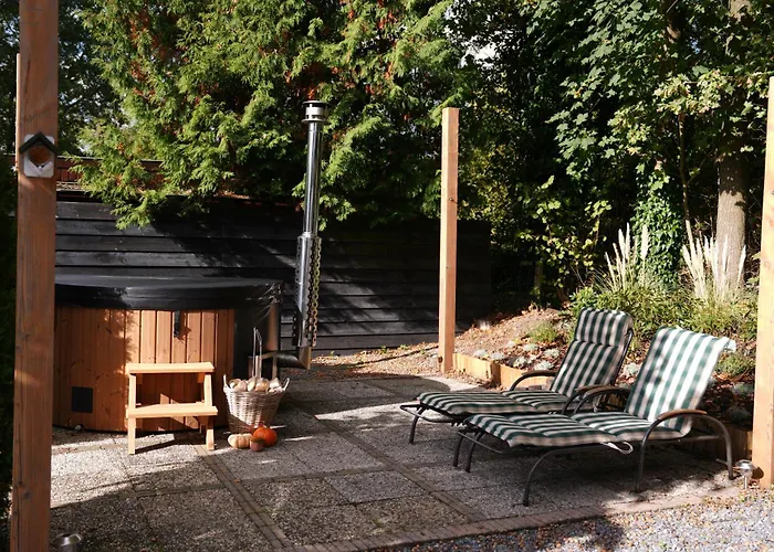 Alpstuga Boshuisje De Kastanje - Met Prive Hottub